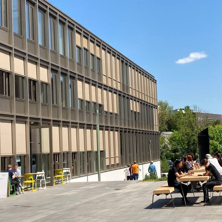 2022_DepaForschungskantine_Außen (23)