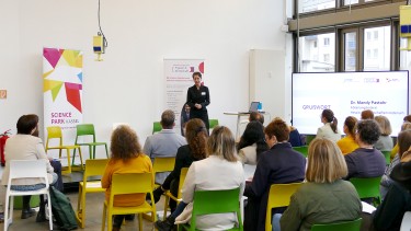 CrossInnovationFemaleEntrepreneurs-Foto-ScienceParkKS-40-web.jpg
