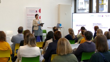 CrossInnovationFemaleEntrepreneurs-Foto-ScienceParkKS-42-web.jpg